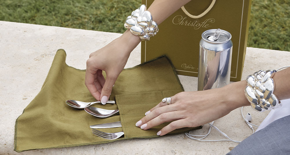Christofle プリヴィレージュコレクション　シルバー　携帯用香水入れ Christofle プリヴィレージュコレクション シルバー 携帯用香水入れ